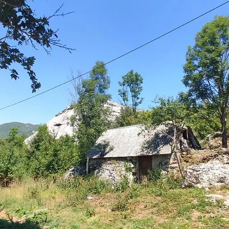 Apartment Apartman Kuk 2 Gračac